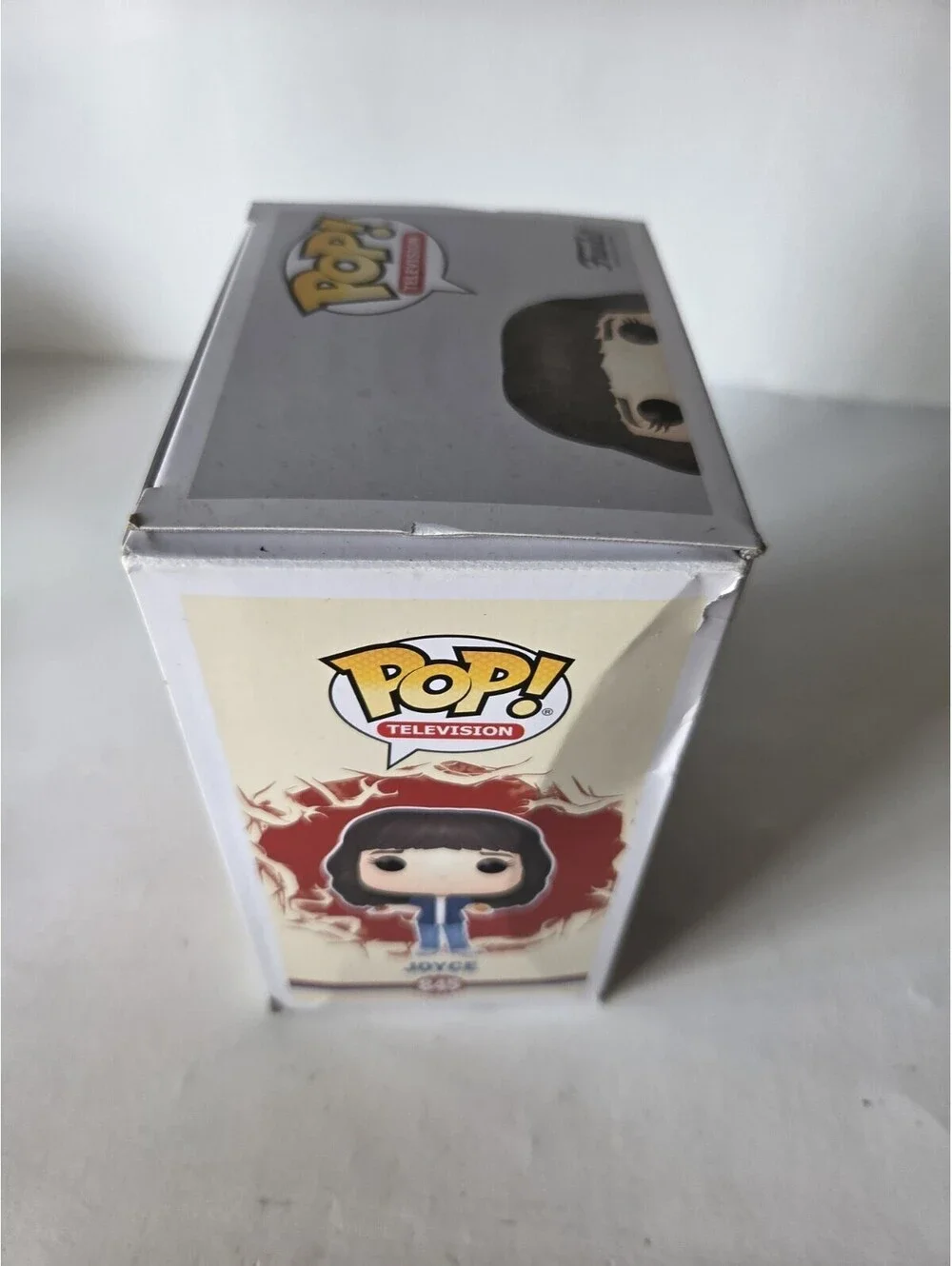 Joyce #845 Stranger Things Funko Pop SF2